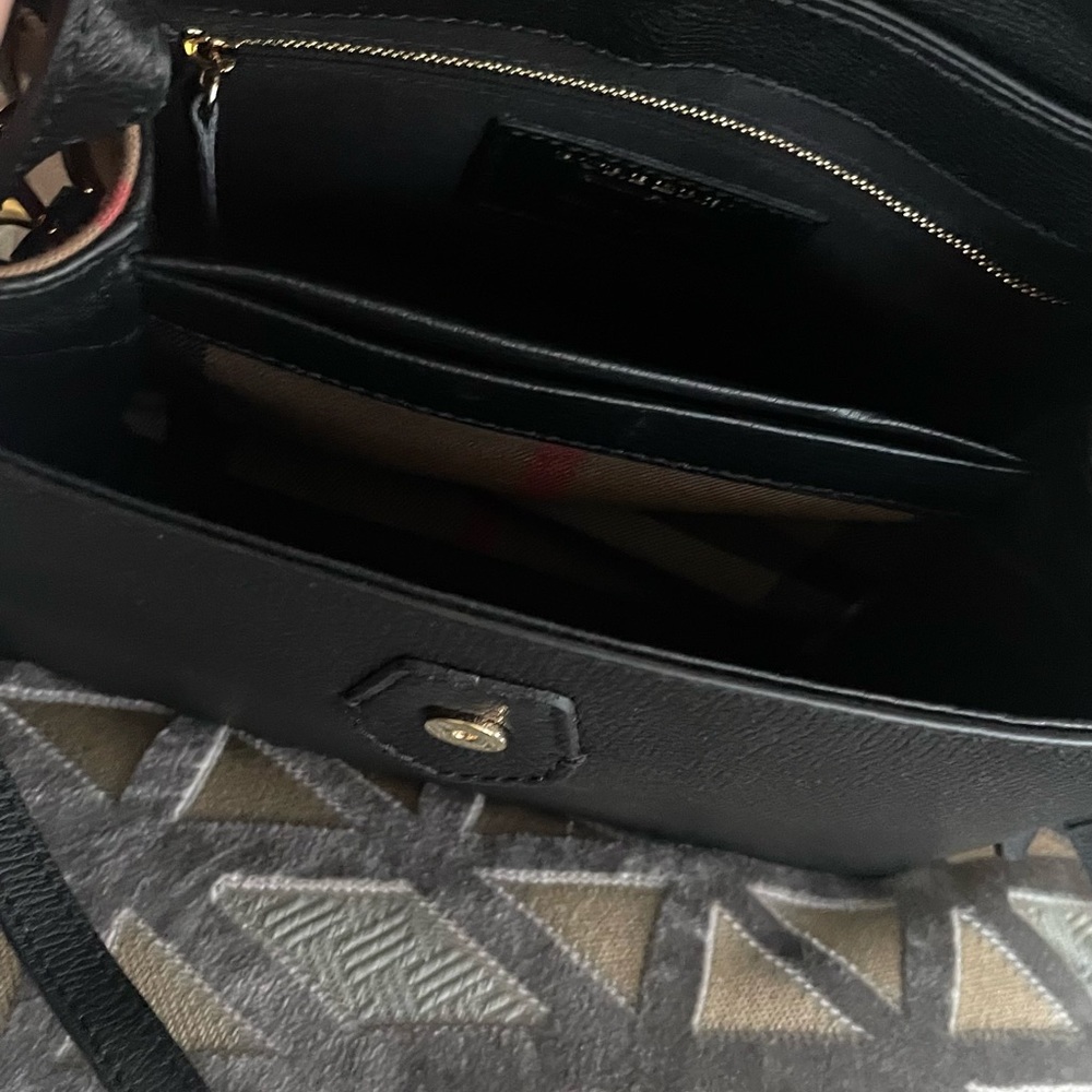 Burberry handbag - Picture 8 of 8